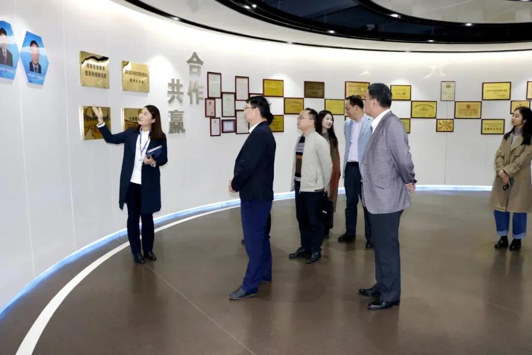 1649492503119914.jpg 5.jpg